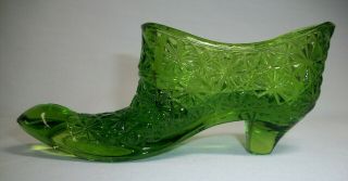 Vintage Fenton Glass Emerald Green Daisy & Button Victorian Slipper / Shoe