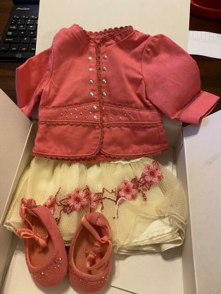 American Girl Of The Year Nicki’s Gala Outfit W Shoes,  Retired