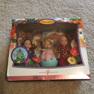 Mattel The Wizard Of Oz Munchkins Barbie Collector • Kelly And Friends • 2006