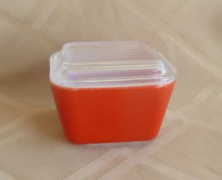 Vintage Retro Red Pyrex Refrigerator Dish With Glass Lid - 501 - B / 501 - C