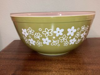 Vintage Pyrex Olive Green Spring Blossom/ Crazy Daisy Mixing Bowl 2.  5 Qt.