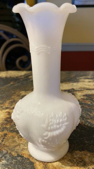 Vintage Imperial Glass Co.  Swirl Leaf W/flower White Milk Glass Vase 6 ⅛ "