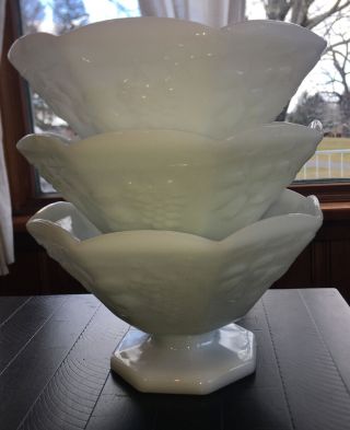 Set Of 3 Vintage White Milk Glass Grapes & Leaves Footed Compote/fruit Bowl