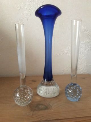 3 Bubble Based Flower Bud Vase’s Blue Clear Paperweight Base 2