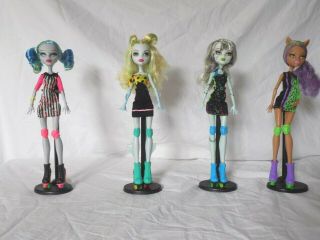 Monster High Dolls - Skultimate Roller Maze Clawdeen,  Frankie,  Ghoulia,  Lagoona