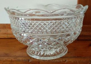 Vintage Anchor Hocking Wexford Clear Pressed Glass Footed Centerpiece Fruit Bowl