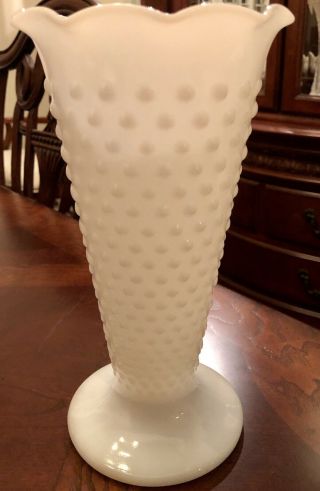 Vintage Hobnail White Milk Glass Scalloped Vase Rare Large 9 1/2” Tall