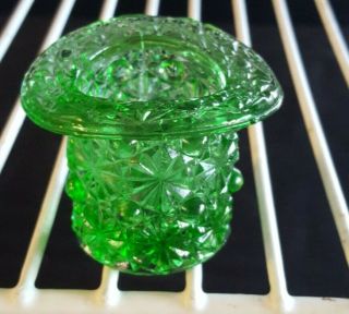 Vintage Fenton Green Daisy Button Coin Top Hat Pressed Glass Toothpick Holder