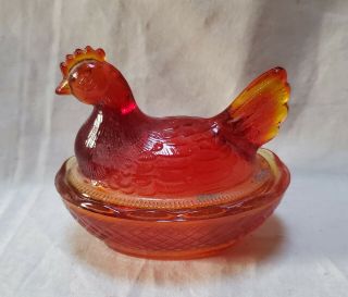 Miniture Hen On Nest Red 3.  5 " X 3 " X 2 " Red/orange Glass