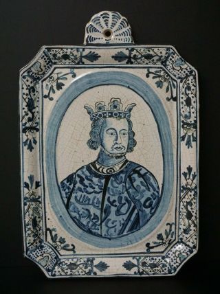 18th Century Delft Tin Glazed Wall Plaque Blue And White Alfred The Great