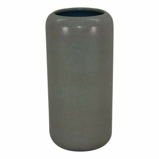 Marblehead Pottery Mottle Gray Cylindrical Vase Shape 17