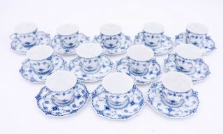 12 Cups & Saucers 1038 - Blue Fluted Royal Copenhagen - Full Lace - 1:st Quality 2