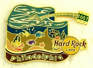 Hard Rock Cafe Philadelphia Fish Tank Water Guitar Pin Le - - 300