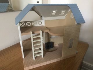Sylvanian Families Epoch House Cottage with Ladder 3
