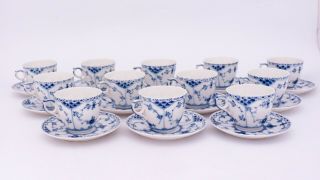 12 Cups & Saucers 756 - Blue Fluted Royal Copenhagen - Half Lace - 1st Quality 5