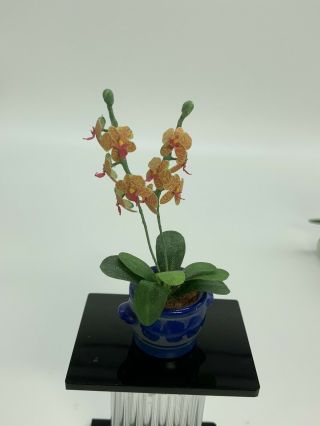 Dollhouse Miniature Artisan Flower Orchid Vince Painted Metal Vase (r)