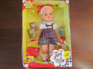 Terri Lee Dolls School Days Collectible Doll W Accessories 2004 Box