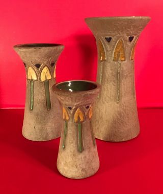 Ca 1916 Roseville Pottery MOSTIQUE Pattern Arts & Crafts Vases 10” 8” & 6” 5