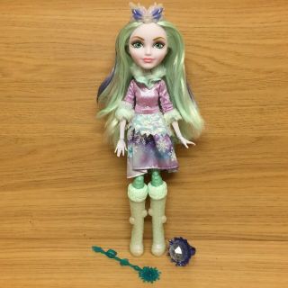 Ever After High Epic Winter - Crystal Winter Doll With Accessories