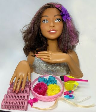 Mattel Barbie Styling Head & Accessories African American Hispanic Brunette
