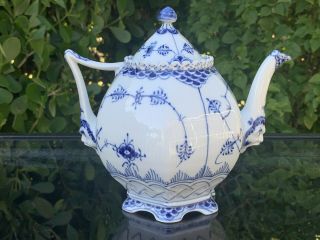 Royal Copenhagen Blue Fluted Full Lace Teapot 1/1119