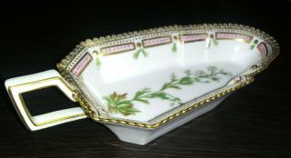 Vintage FLORA DANICA Royal Copenhagen Porcelain Botanical PICKLE Dish w GILT 5