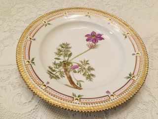 Royal Copenhagen Flora Danica Anemone Pulsatilla L 10” Dinner Plate