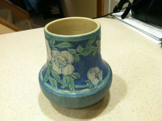 Newcomb Pottery - 5 1/2 " Vase By Henrietta Bailey,  1921.  Near,