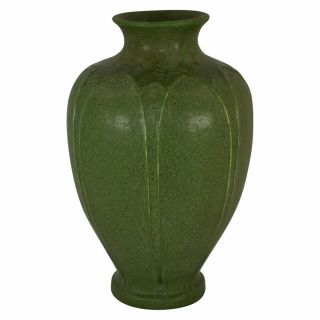 Grueby Pottery Matte Green Broad Shouldered Arts And Crafts Vase (erickson)