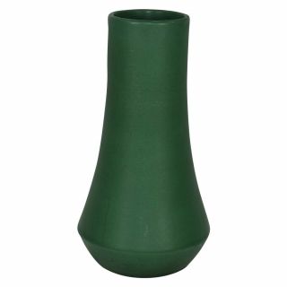 Asian Japanese Pottery Arts And Crafts Matte Green Vase 4