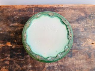 A Lovely Matte - Green Hampshire Pottery Vase (1904 - 1914) 5