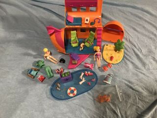 2002 Polly Pocket Groovy Getaway Jet Plane Airplane Dolls Clothes Assesories