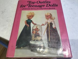 Top Outfits For Teenage Dolls By Janitch,  Valerie Hardback Book