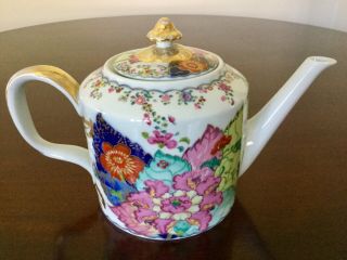 Mottahedeh Tobacco Leaf Teapot Handpainted Porcelain With Tag