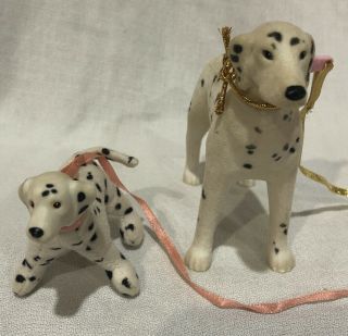 Barbie Pet Lovin ' Dalmatian and Puppy Flocked Dog Accessories Blanket Mattel { 3