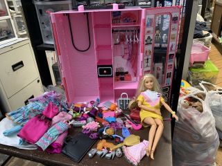 Mattel Barbie Closet Style Carrying Case Pink Black Wardrobe With Accessories