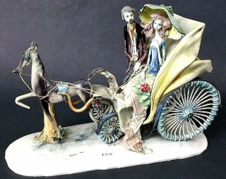 Xl 13 " Signed Emilio Tezza Porcelain Sculpture Of A Man & Woman In Horse & Buggy