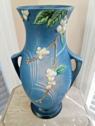 Roseville Pottery ca.  1947 LARGE Snowberry Pattern Handled Vase IVI - 12 4