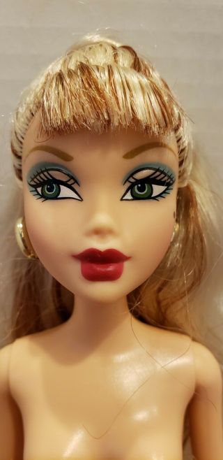 Mattel My Scene Shopping Spree Delancey doll nude for ooak 2