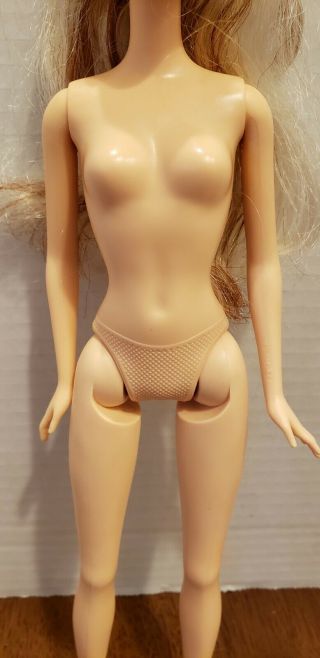 Mattel My Scene Shopping Spree Delancey doll nude for ooak 3