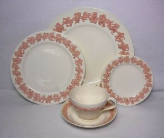 Wedgwood England Queensware Pink On Cream Plain Edge 5 - Piece Place Setting