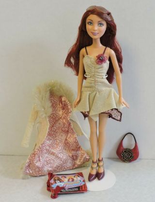 My Scene Goes Hollywood Lindsay Lohan Doll In Orig.  Outfit W/coat & Shoes,