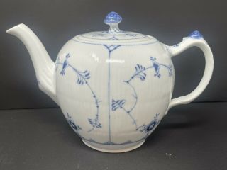 Royal Copenhagen Blue Fluted Plain Teapot 4 Cups 259