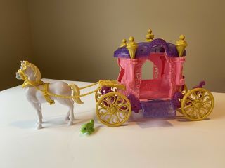 Disney Princess Little Kingdom Magiclip Rapunzel’s Carriage / Maximus,  Pascal 2