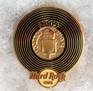 Hard Rock Cafe Detroit Gold & Black Vinyl Record With Microphone Pin 46934