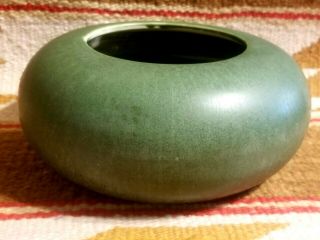 FINE ARTS & CRAFTS HAMPSHIRE POTTERY BOWL or BUD VASE CLASSIC MATTE GREEN FINISH 3