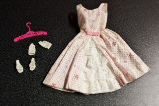 Vintage Barbie Doll Garden Party 931 1962 - 1963 Complete Ot Shoes Gloves Barbie