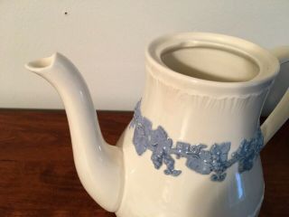 Wedgwood China Embossed Queensware Lavender On Cream Shell Edge Coffee Pot 5