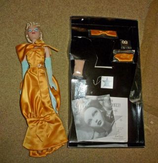 Gene Marshall Costume Gold Sensation On A Blue Goddess Doll With Stand