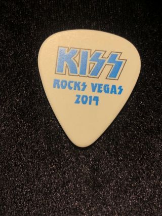 Kiss Rocks Las Vegas Logo Residency Signed Guitar Pick Tommy Thayer 2014 Rare